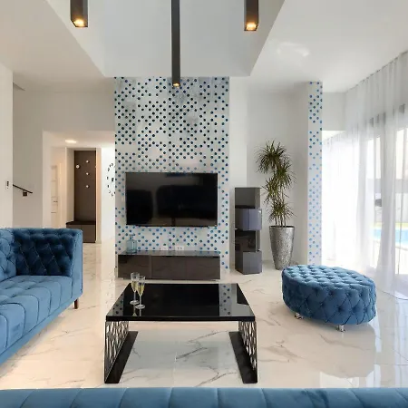 别墅 Dots N' Stripes By Interhome