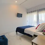 Dots N' Stripes By Interhome *