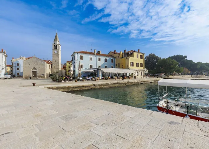 Dots N' Stripes By Interhome 빌라